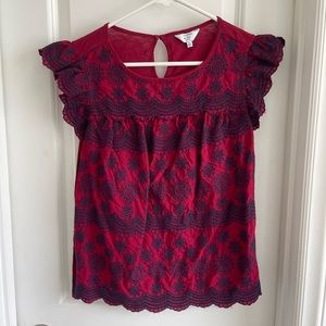 Crown & Ivy top